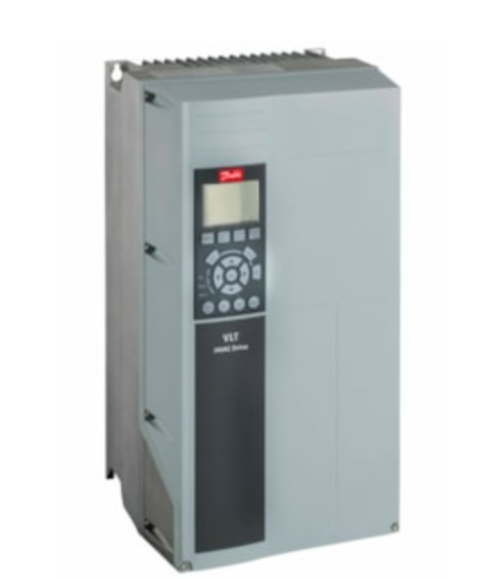 Danfoss Variador de Frecuencia VLT FC 102 10 HP Trifásica 380-480 VAC IP55